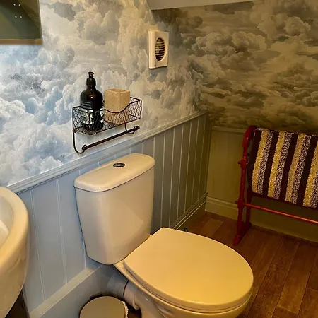 The Ticket Office Semesterbostad *